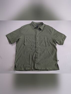 Lululemon Shirt Mens M Relaxed Fit Short Sleeve Button Up No Stink Zinc